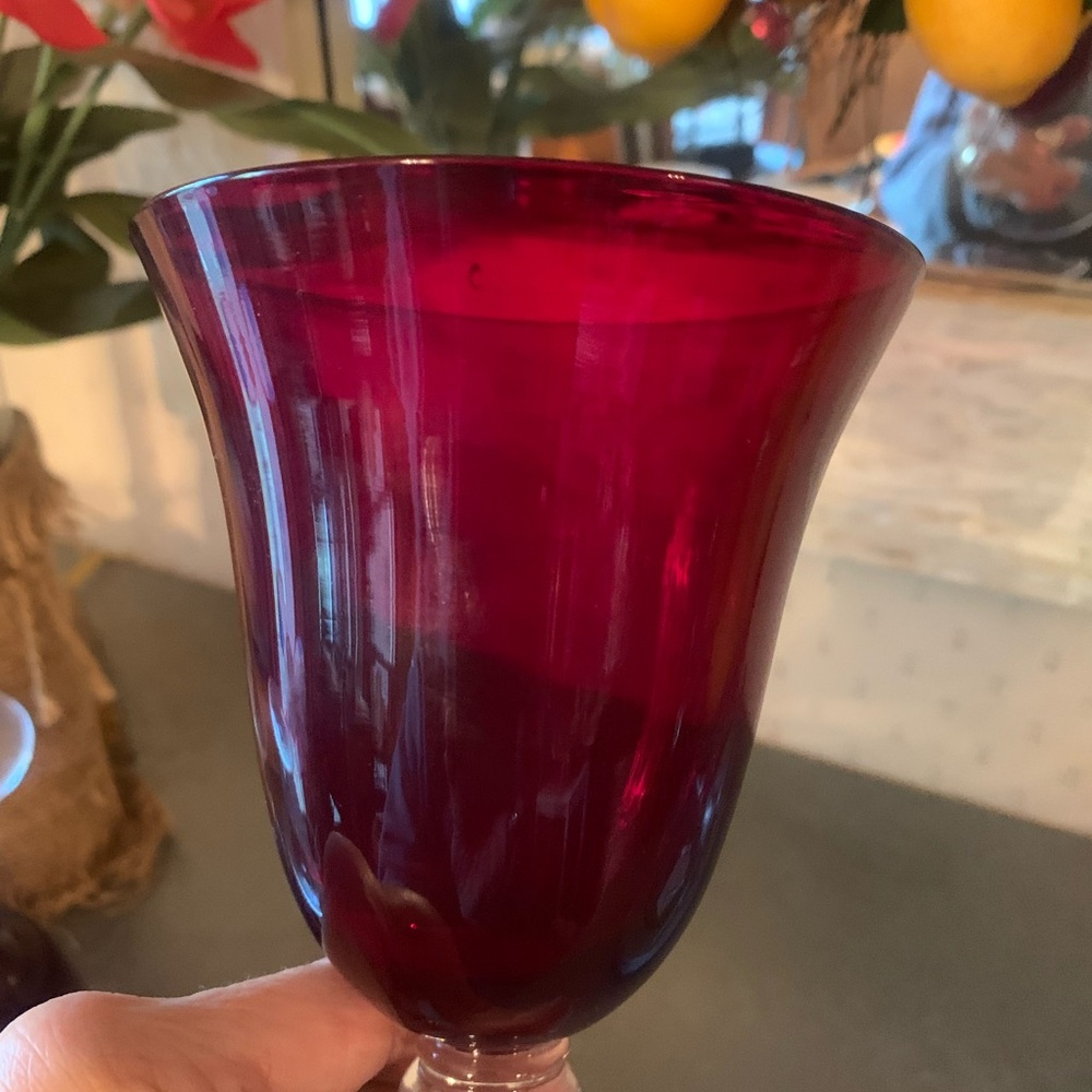 Home Essentials RUBY RED/PLUM hand blown glass Wine/Water goblets. BEAUTIFUL! - Picture 9 of 9